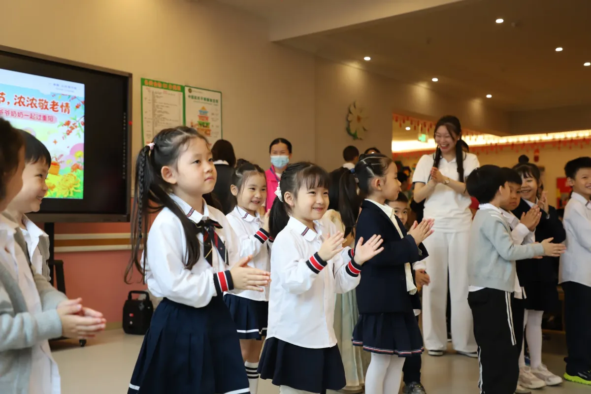 重阳敬老活动实景活动记录 17